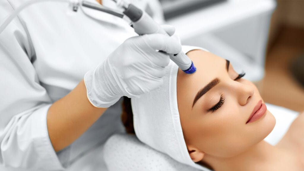 Young Female Receiving Hydrafacials Treatment in Houston, TX | Vida Aesthetics And Wellness